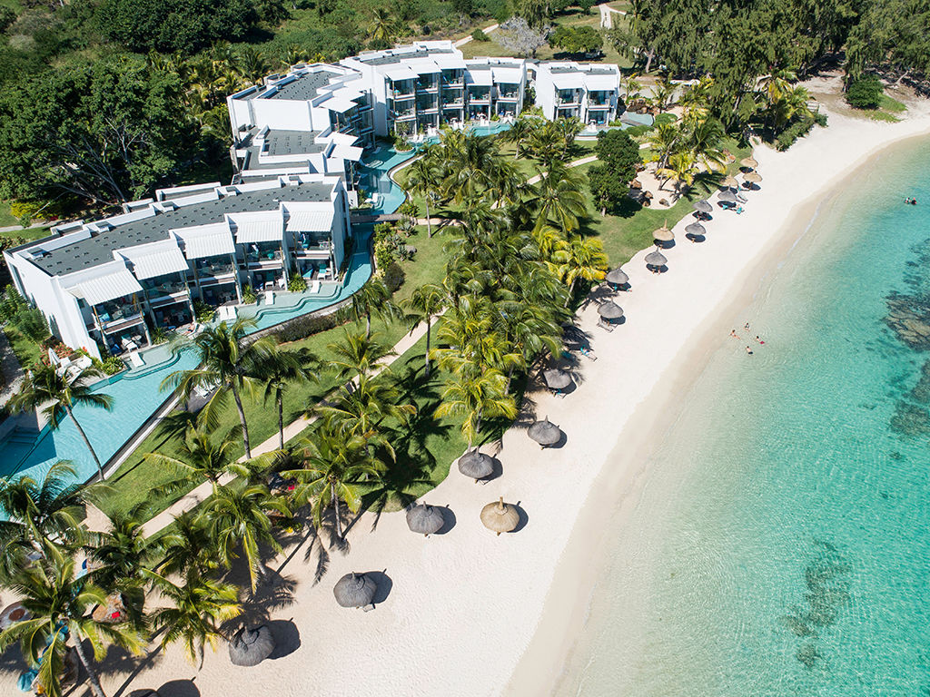 Victoria Beachcomber Resort and Spa 4* superieur - Victoria for 2